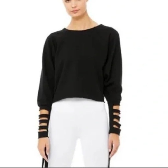 Alo Yoga • Tribe Wrap Semi Cropped Crewneck Sweatshirt - Picture 1 of 10